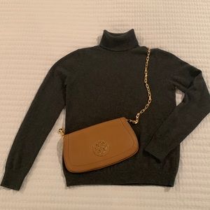 100% Cashmere Sweater